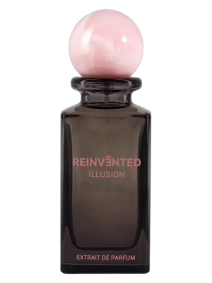 Reinvented Illusion perfumy niszowe extrait de parfum w eleganckim flakonie, orientalno-owocowa kompozycja z nutami suszonych owoców, waty cukrowej, róży, szafranu, wanilii, ambry i cedru.